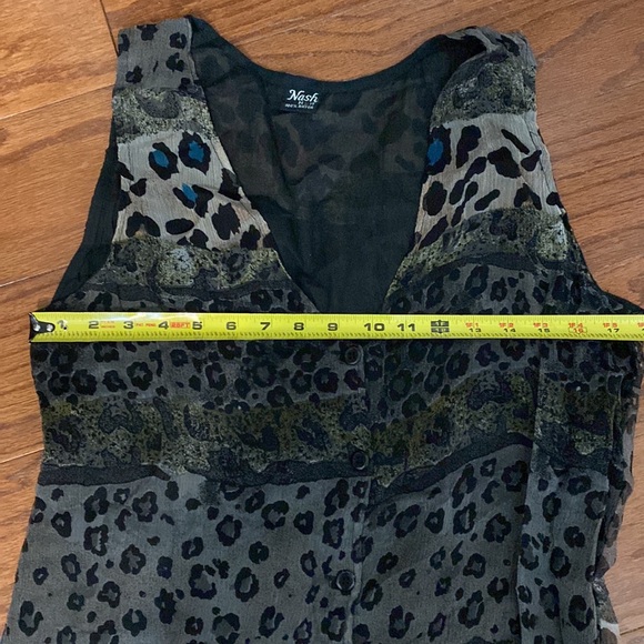 Nash rayon animal pattern long Vest - Size Medium - Picture 7 of 9